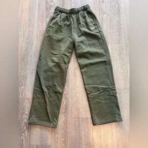 ALO Accolade sweatpants